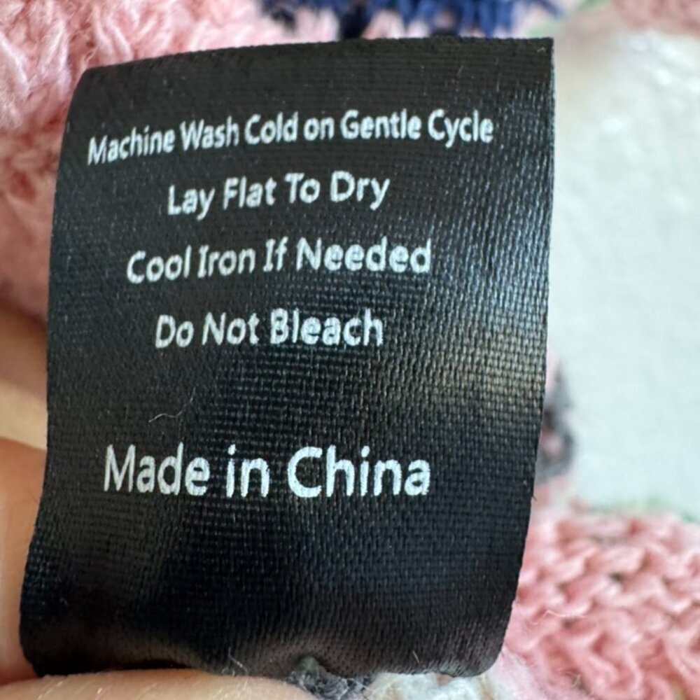 POL Openwork Ethnic Pattern Square Neck Cropped Knit Top Size Small - Picture 6 of 7